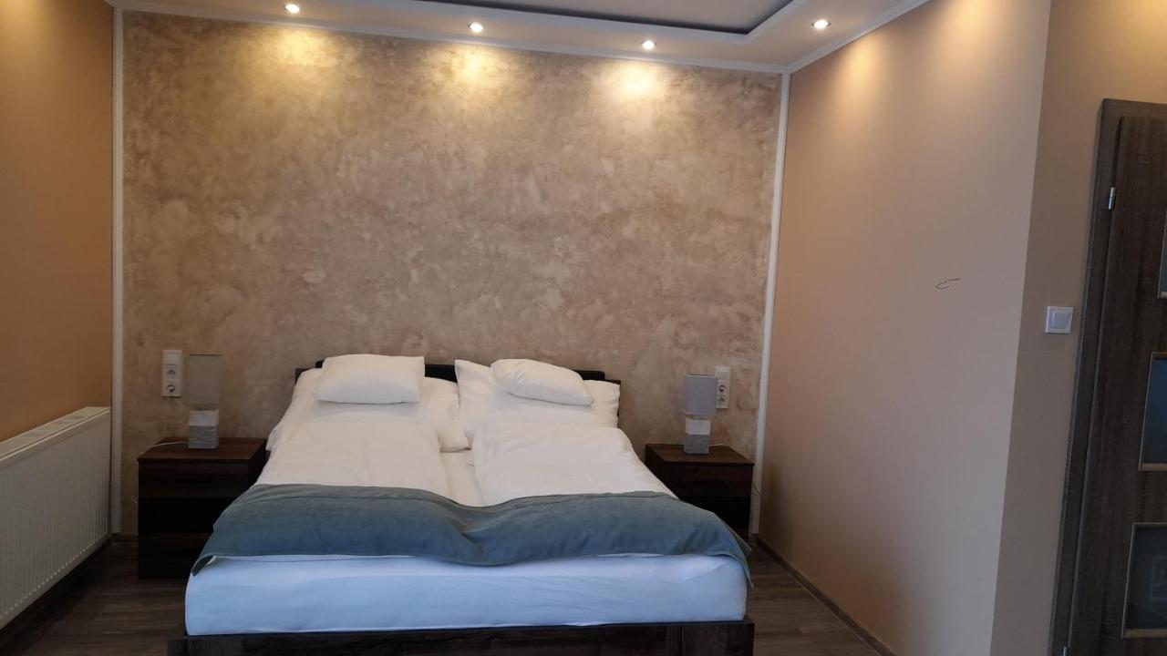 Hotel Kincsem Vendeghaz Szilvásvárad Esterno foto